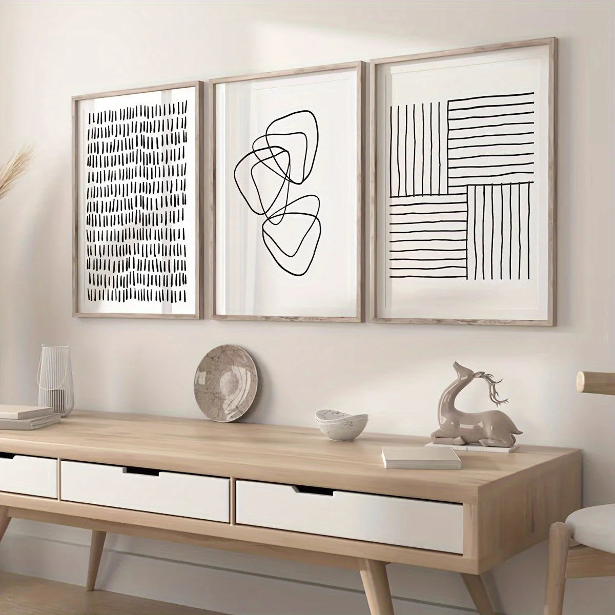 Artwork - Abstract Triptych Line Art – Set of 3 Canvas Prints